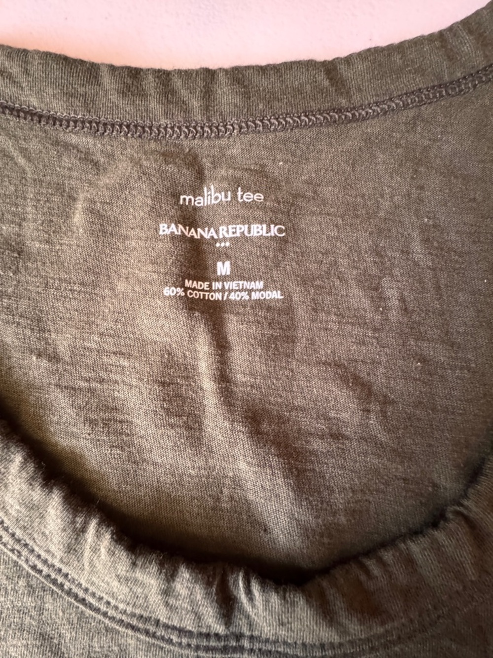 Banana Republic Malibu Tee Tank Olive Green Sleeveless Top Size M Soft - Picture 7 of 8